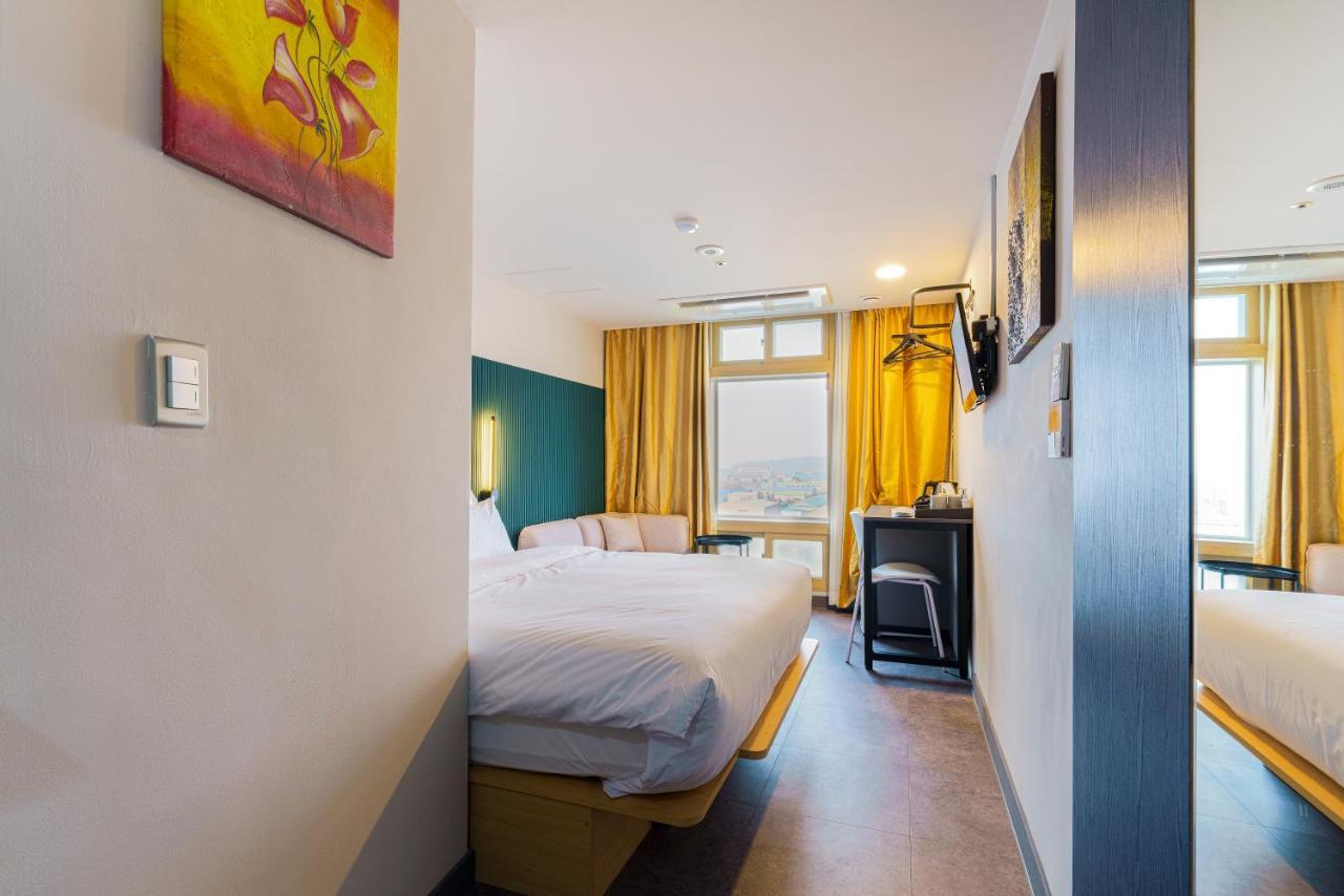 Little Prince Hotel Gunsan Exterior photo